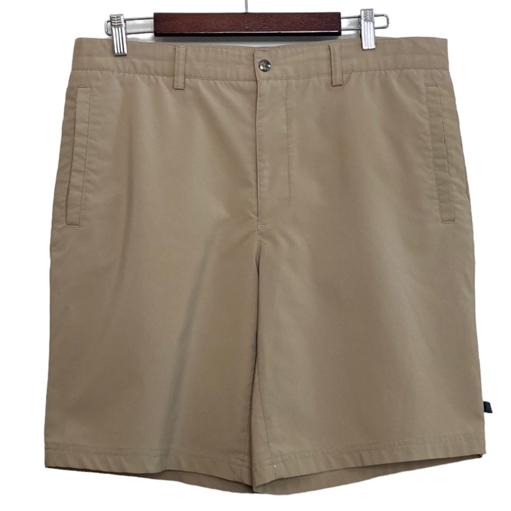 Zero Restrictions Beige Golf Shorts Size 36 x 9 Tour Series Light Stretch Chino